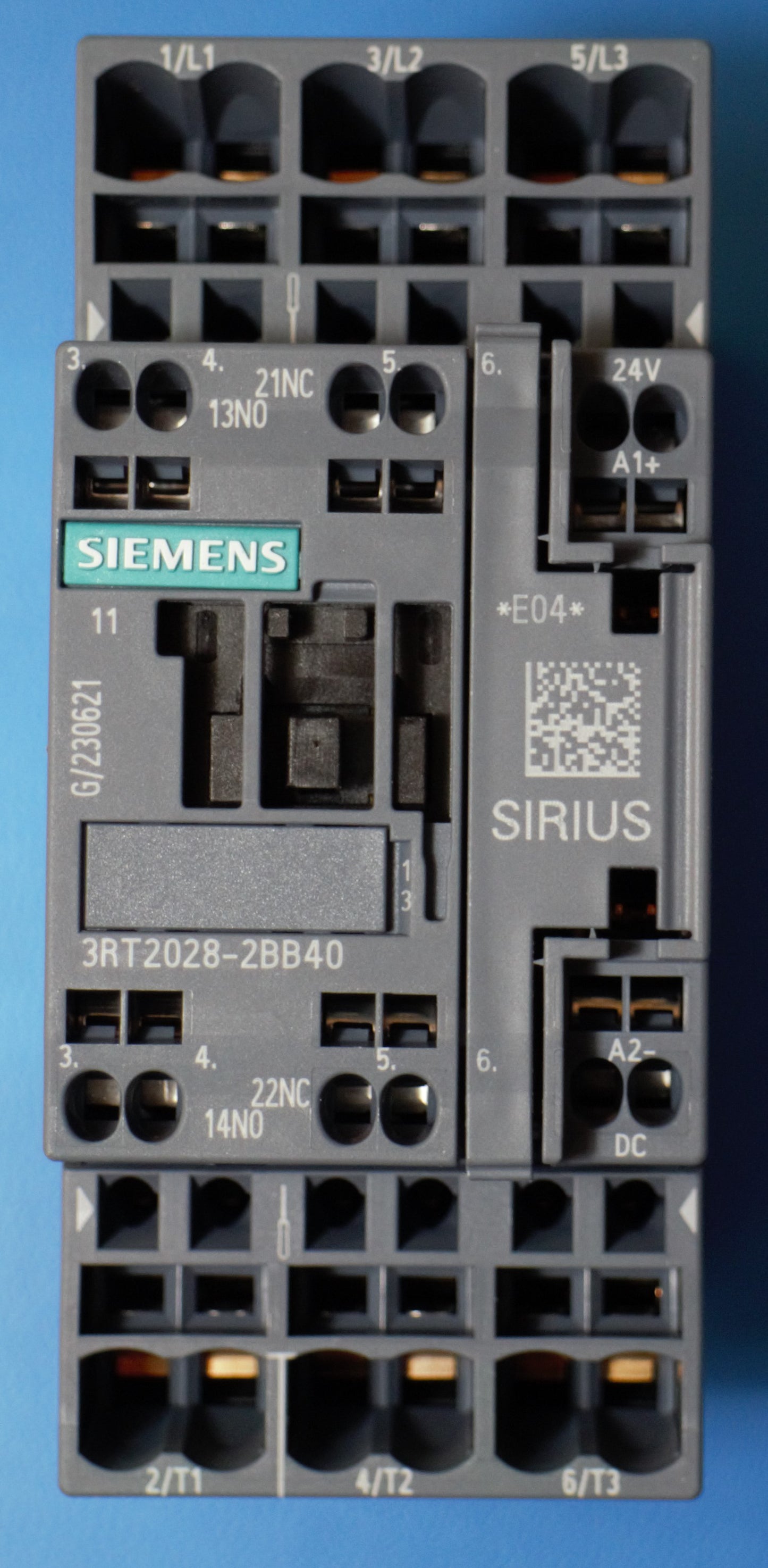 Siemens 3RT2028-2BB40 Schütz Leistungsschütz 18,5 kW / 400 V