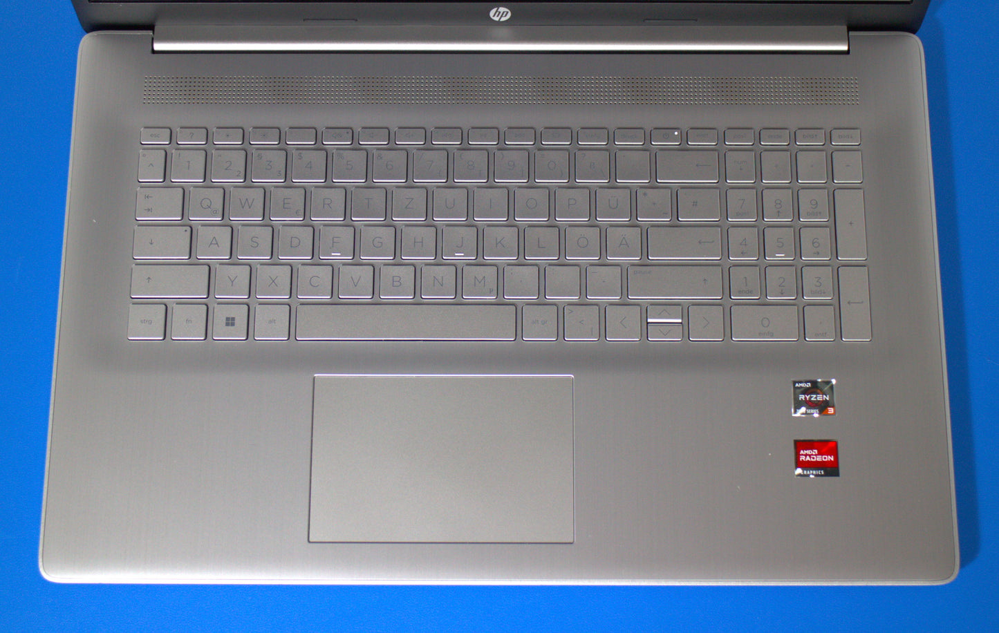 HP 17-cp2532ng Notebook, 17,3" HD, AMD Ryzen 3, 8 GB RAM, 512 GB SSD, Windows 11