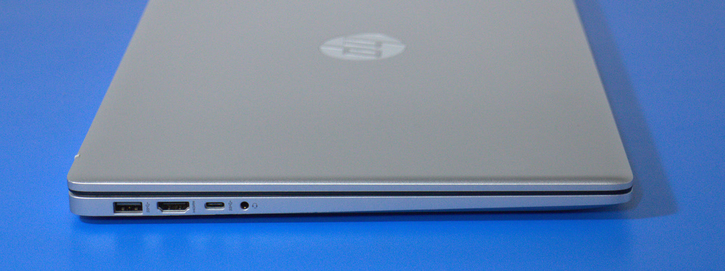 HP 17-cp2532ng Notebook, 17,3" HD, AMD Ryzen 3, 8 GB RAM, 512 GB SSD, Windows 11